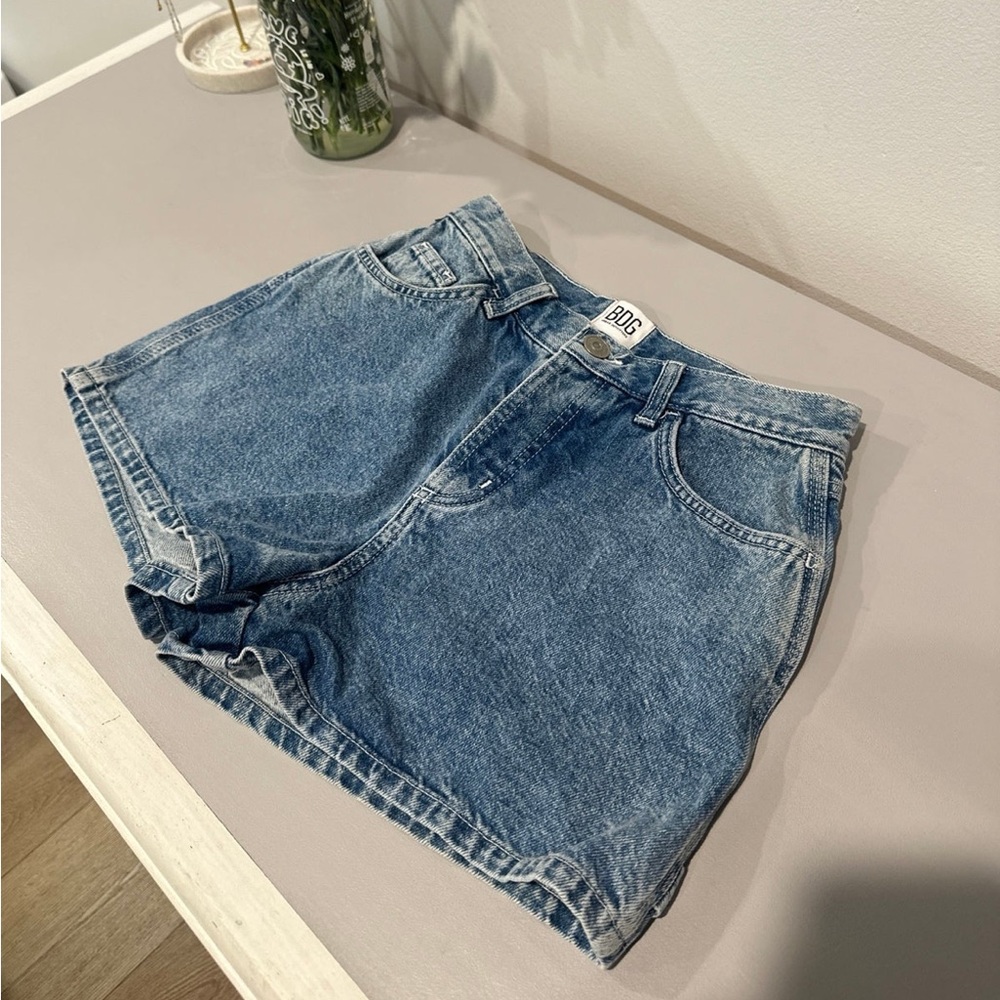 BDG high rise mom shorts